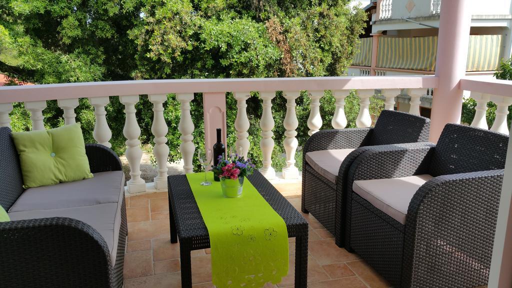 Gardenia Apartments Pakostane Ngoại thất bức ảnh